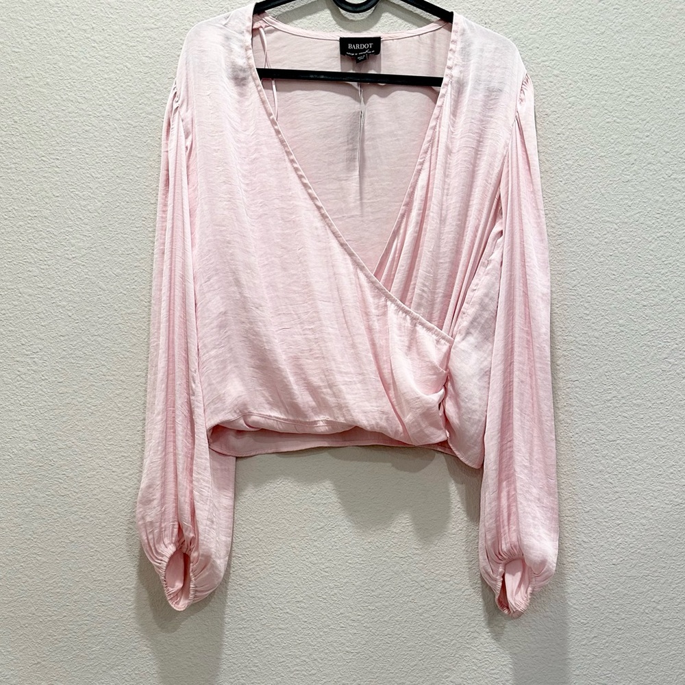 NWT! BARDOT Pink Satin Long Sleeve Blouse!